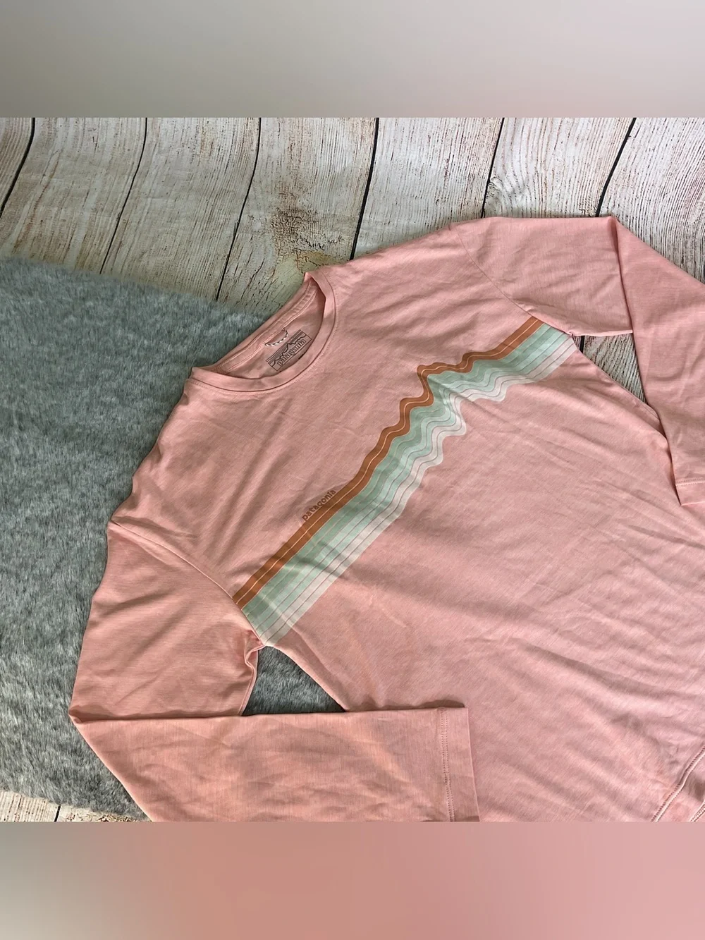 Patagonia Kids Long Sleeve Top Size 12/L